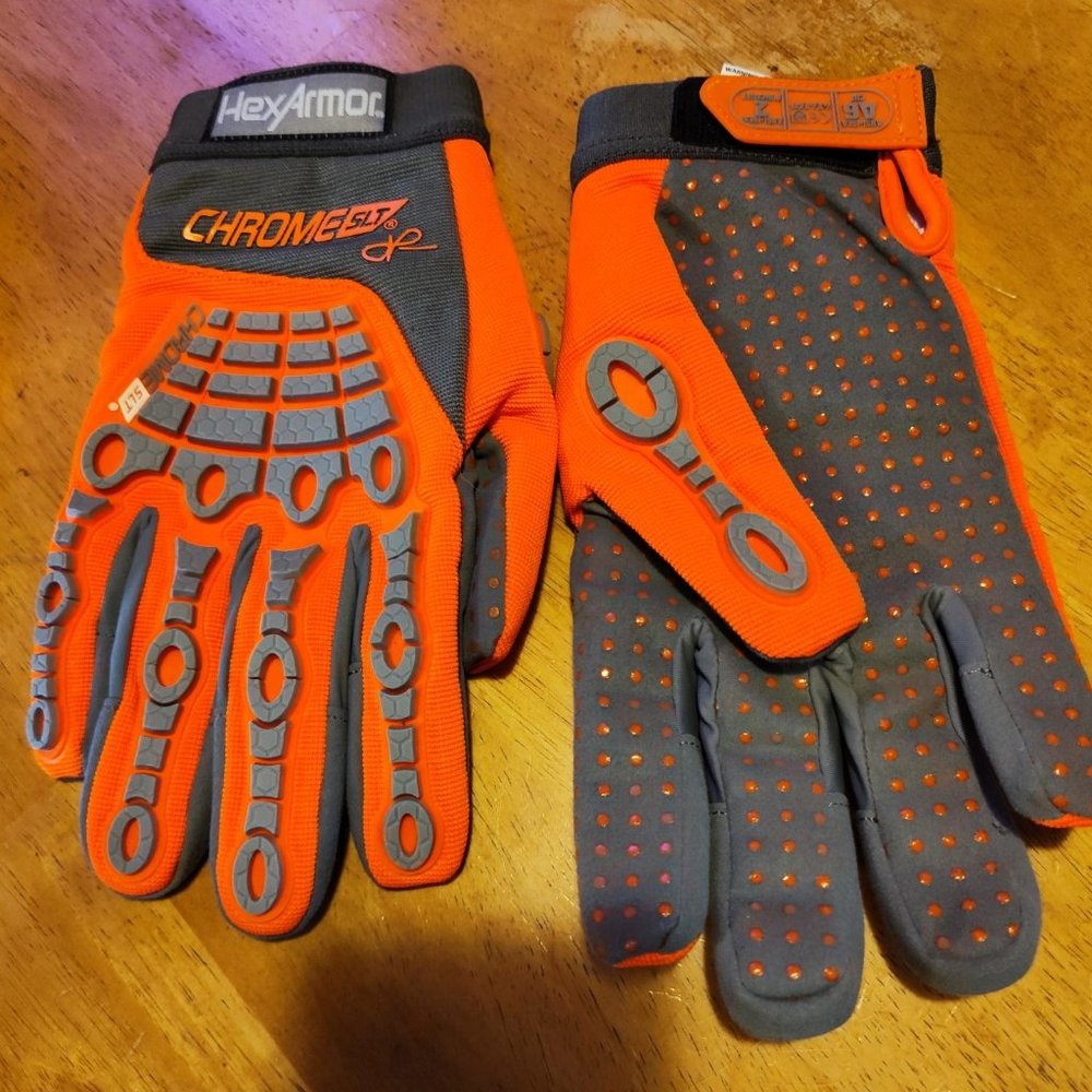 NWT Chrome SLT® 4070   mechanics style work glove. Men/Women.